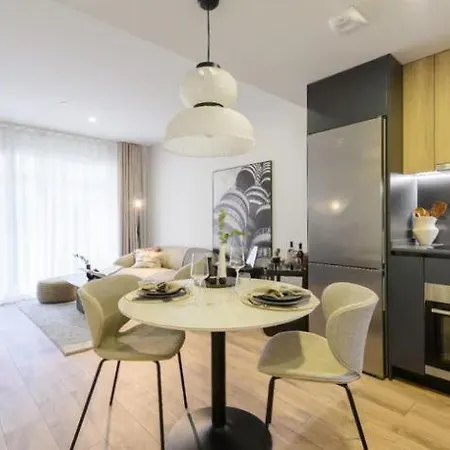 Apartament Warsaw City Stay Apartament *